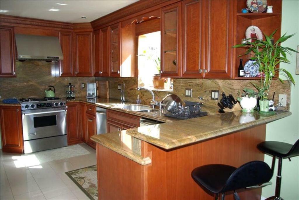 Luxury 5 Bedroom Home Near Sfo Сан Бруно Екстериор снимка